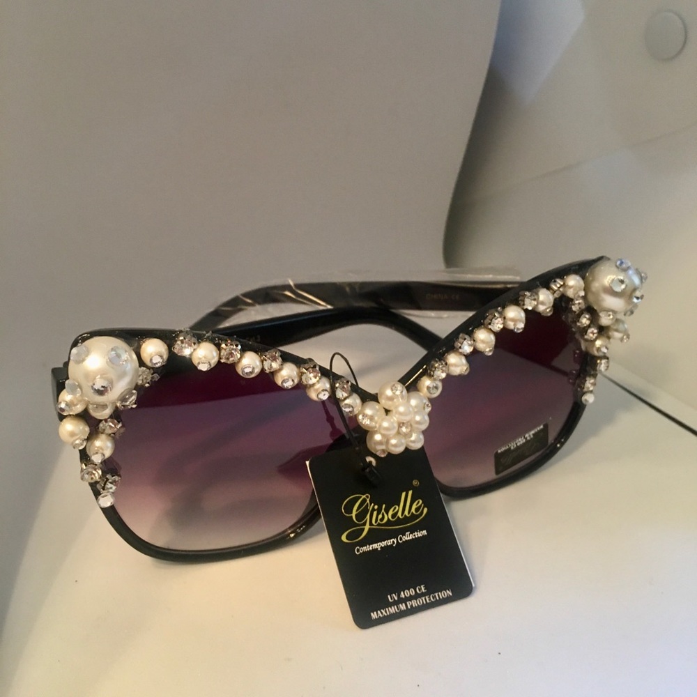 QueensWearBling Vintage Eye Wear